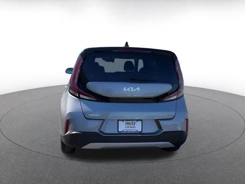 Used 2025 Kia Soul LX w/ LX Technology Package image 12