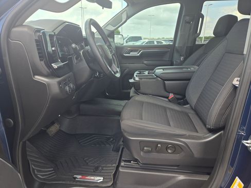 Certified 2023 Chevrolet Silverado 1500 RST w/ Z71 Off-Road Package AWD/4WD image 9