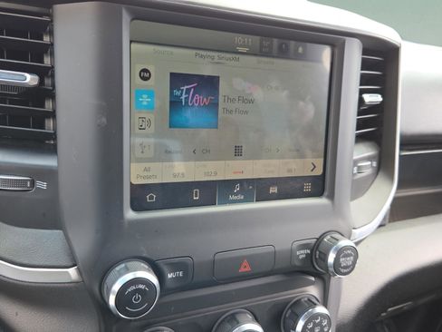 Used 2024 RAM 2500 Big Horn w/ Bed Utility Group image 20