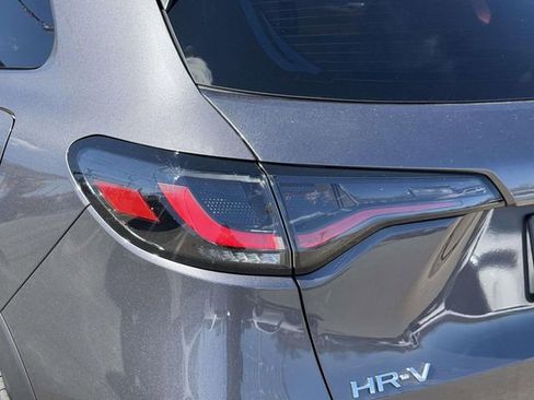 New 2026 Honda HR-V LX image 8