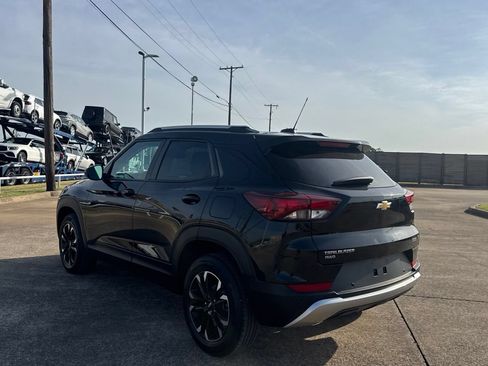 Used 2021 Chevrolet TrailBlazer LT w/ Convenience Package AWD/4WD image 15