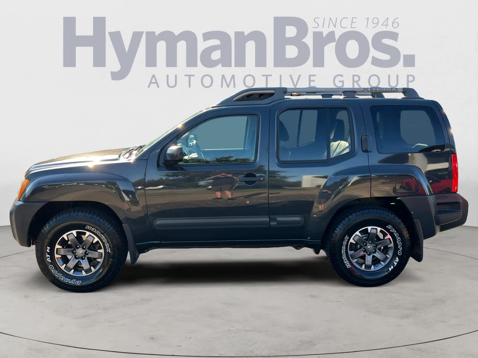 Used 2015 Nissan Xterra PRO-4X w/ Pro-4x Leather Package AWD/4WD image 7