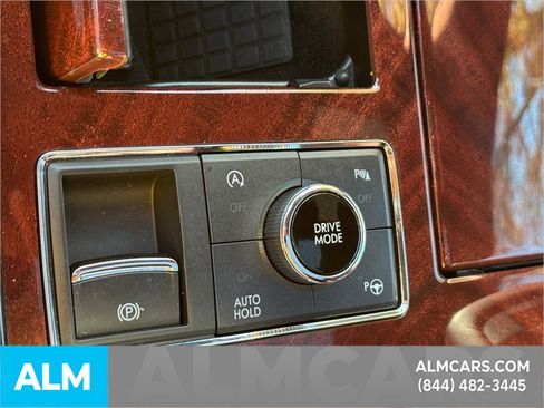 Used 2021 Lincoln Navigator Black Label w/ Cargo Convenience Package image 39