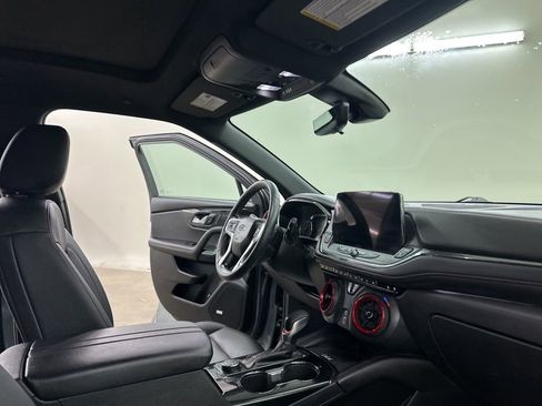 Certified 2024 Chevrolet Blazer RS w/ Driver Confidence II Package image 19