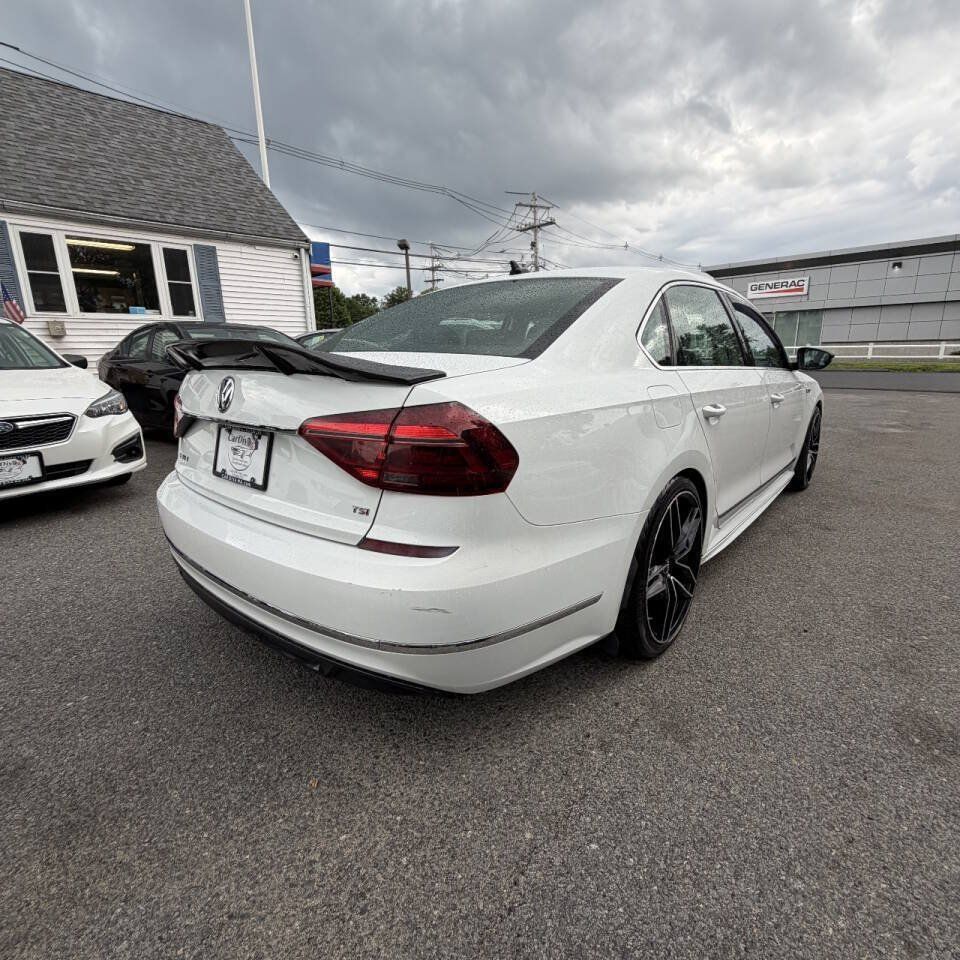 Used 2017 Volkswagen Passat 1.8T R-Line w/ R-Line Lighting Package FWD image 7
