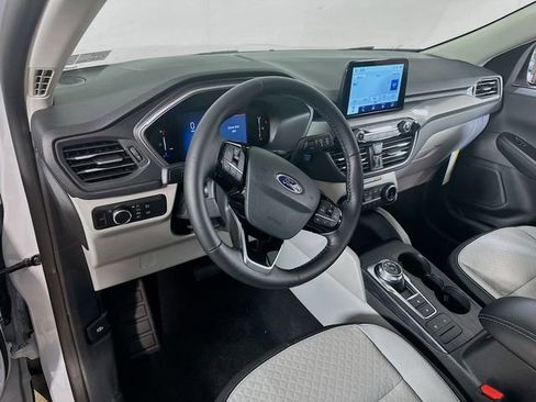 New 2025 Ford Escape Active w/ Cold Weather Package image 6