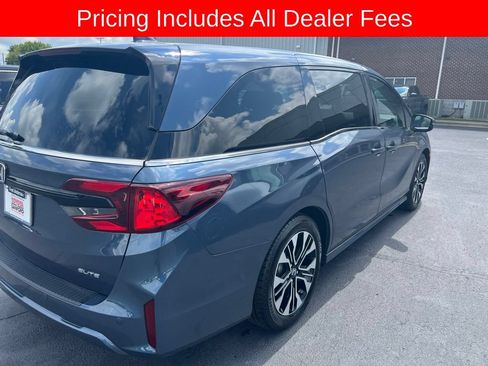 Used 2025 Honda Odyssey Elite image 11