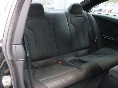 Used 2018 BMW M4 Coupe image 36