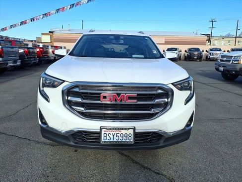 Used 2019 GMC Terrain SLT w/ Preferred Package image 6