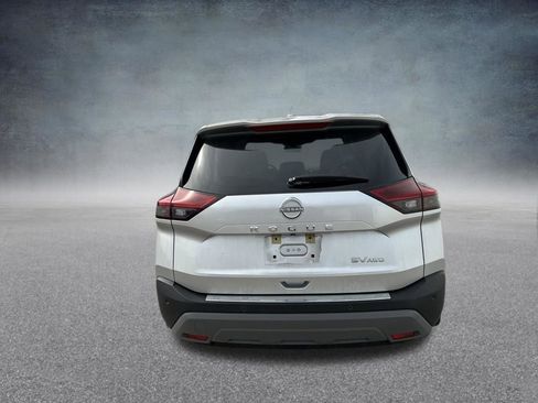 Used 2023 Nissan Rogue SV AWD/4WD image 35