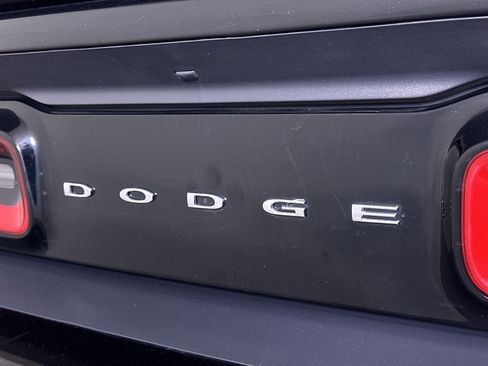 Used 2017 Dodge Challenger GT w/ Technology Group image 68