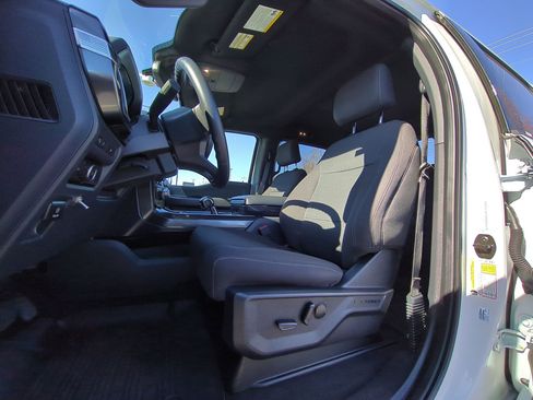 Used 2023 Ford F150 XLT w/ Equipment Group 302A High image 17