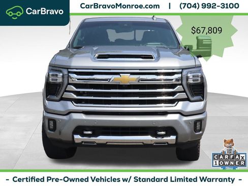 Used 2025 Chevrolet Silverado 2500 High Country w/ Technology Package AWD/4WD image 9