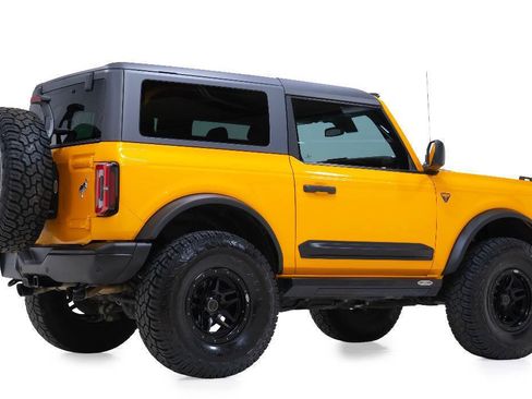 Used 2021 Ford Bronco Badlands AWD/4WD image 3