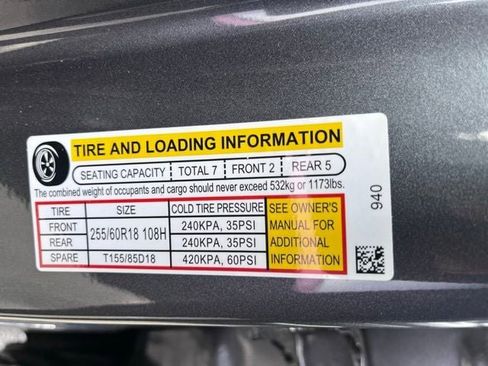 Used 2024 Honda Pilot EX-L image 12
