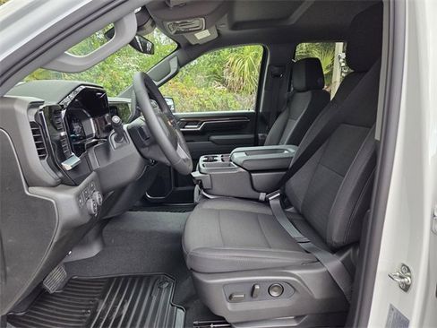 New 2026 Chevrolet Silverado 2500 LT image 10