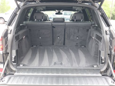Used 2022 BMW X5 M50i AWD/4WD image 37
