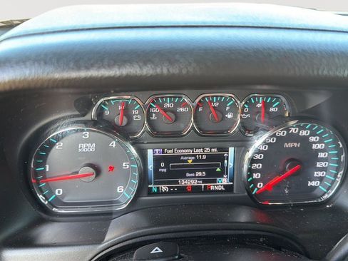 Used 2017 Chevrolet Tahoe LT image 22