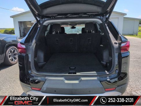 Used 2021 Chevrolet Blazer LT FWD image 23