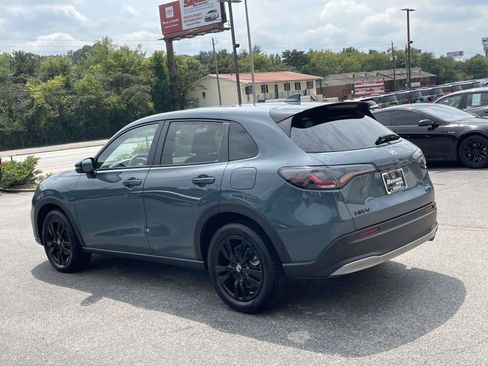Certified 2026 Honda HR-V Sport image 4