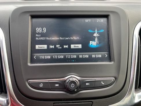 Used 2018 Chevrolet Equinox LT FWD image 13