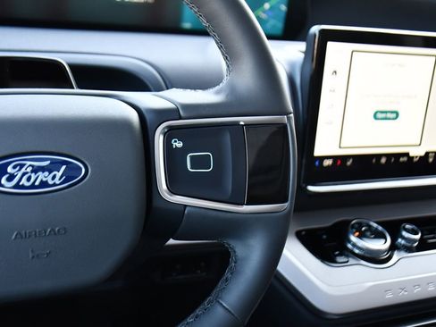 New 2026 Ford Expedition Max Active image 37