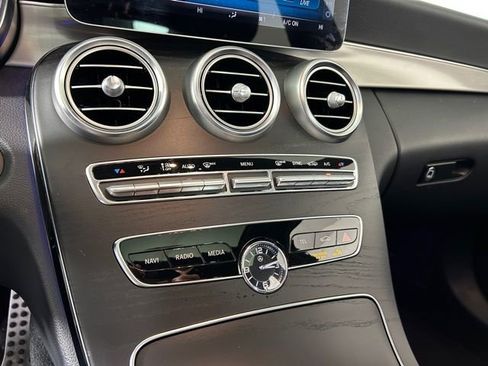Used 2019 Mercedes-Benz C 300 Sedan image 24
