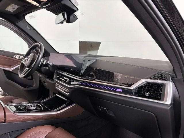 Certified 2025 BMW X5 M60i AWD/4WD image 22