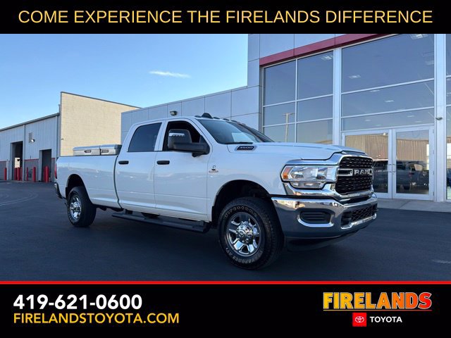 Used 2024 RAM 3500 Tradesman w/ Towing Technology Group AWD/4WD image 1