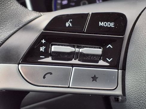 Certified 2023 Hyundai Tucson SE image 22