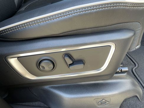 New 2026 RAM 1500 Laramie w/ Night Edition image 48