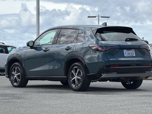 Used 2024 Honda HR-V EX-L image 6