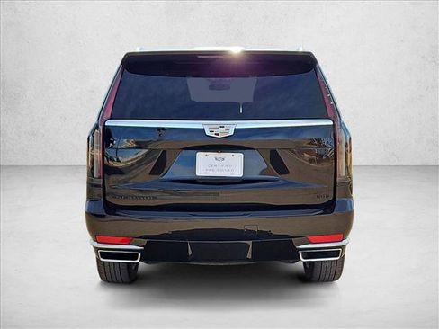 Used 2022 Cadillac Escalade Luxury w/ LPO, Floor Liner Package image 7