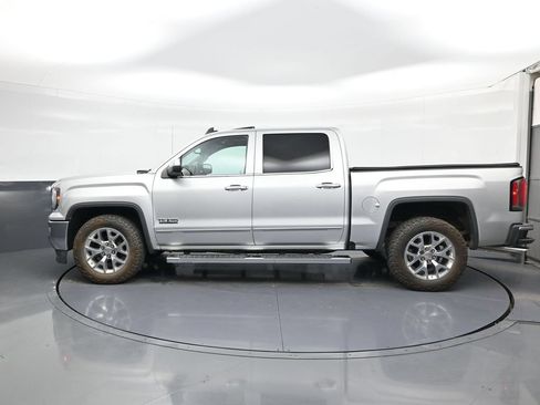 Used 2018 GMC Sierra 1500 SLT w/ Texas SLT Premium Package RWD image 4