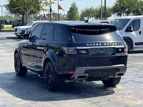 Used 2018 Land Rover Range Rover Sport Supercharged AWD/4WD image 12