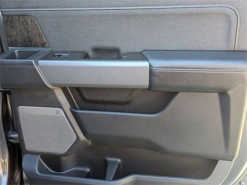 Used 2023 Ford F250 Lariat w/ Lariat Ultimate Package image 33