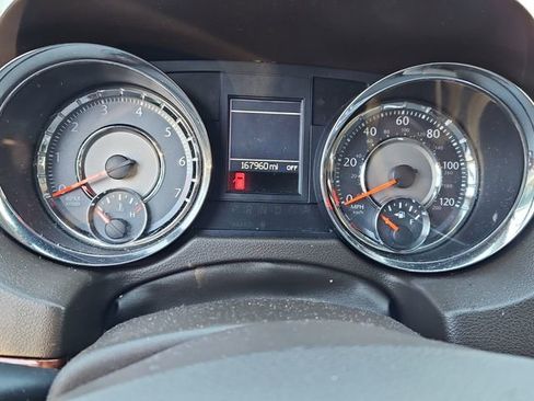 Used 2011 Chrysler Town & Country Touring-L w/ Entertainment Group #2 image 11