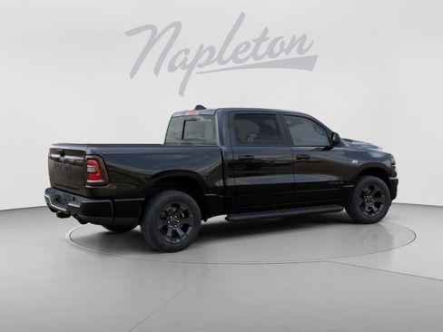New 2026 RAM 1500 Express AWD/4WD image 4