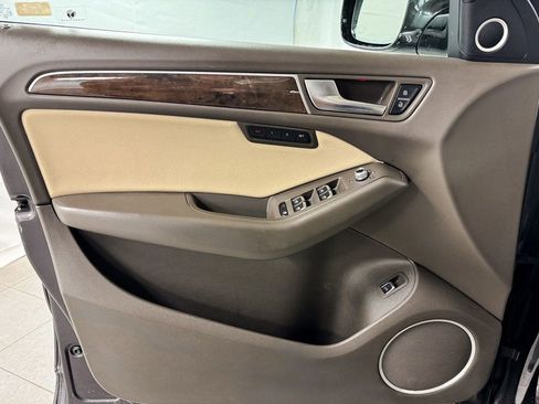 Used 2016 Audi Q5 2.0T Premium Plus w/ Technology Package image 13