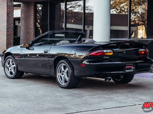 Used 1999 Chevrolet Camaro Z28 w/ SS Performance/Appearance Pkg image 7