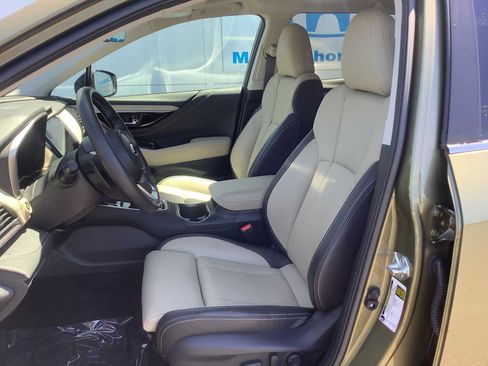 Used 2023 Subaru Outback Limited XT AWD/4WD image 11