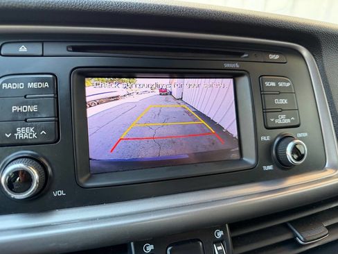 Used 2017 Kia Optima LX w/ Option Group 014 FWD image 26