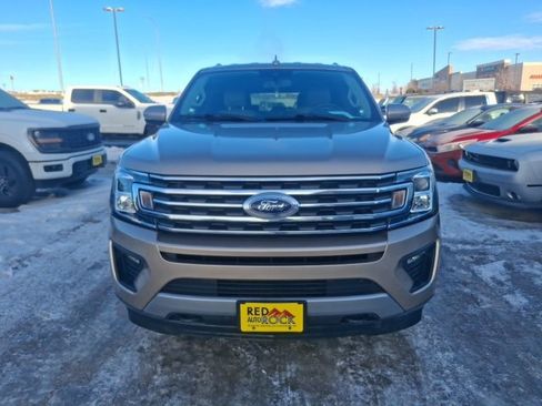 Used 2020 Ford Expedition Max XLT w/ Equipment Group 202A image 2