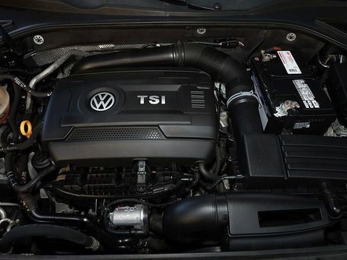 Used 2017 Volkswagen Passat 1.8T S image 26