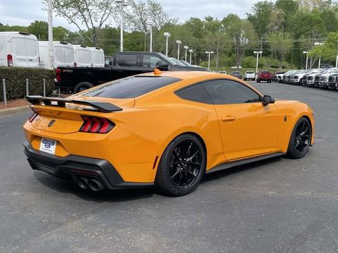 New 2026 Ford Mustang Dark Horse image 6