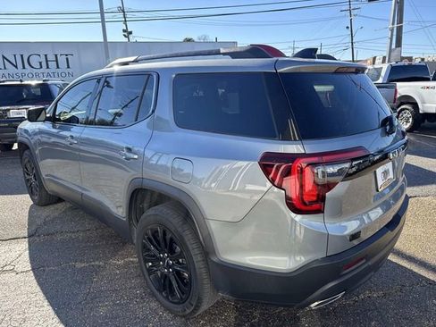 Used 2023 GMC Acadia SLE w/ Elevation Edition image 9