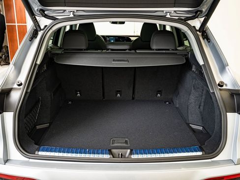 New 2025 Audi Q5 2.0T Premium Plus image 17