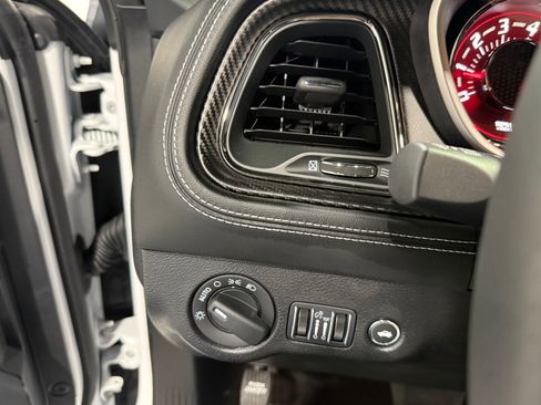 Used 2023 Dodge Challenger SRT Hellcat RWD image 30