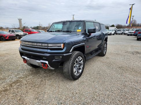 Used 2025 GMC Hummer EV 3X w/ LPO, Sport Package image 6