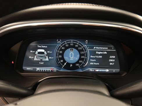 Used 2022 Cadillac CT5 V w/ Platinum Package RWD image 19